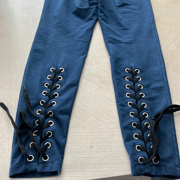 Betsey Johnson Pants - Betsey Johnson leggings  size M